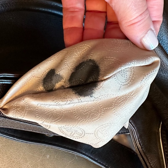 MICHAEL Michael Kors Vanessa Dark Brown Pebbled Leather Medium Shoulder Tote Bag - Picture 14 of 16